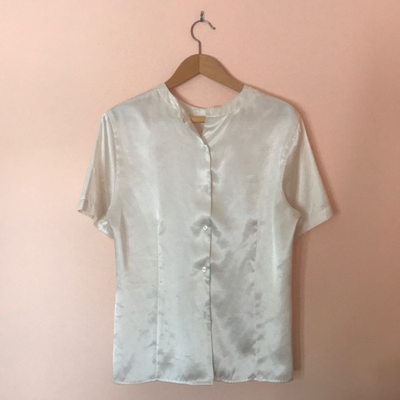 VINTAGE cream silk blouse - Picture 1 of 1